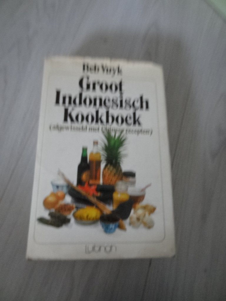 Groot Indonesisch kookboek - Bep Vuyk, Boeken, Kookboeken, Zo goed als nieuw, Azië en Oosters, Ophalen of Verzenden