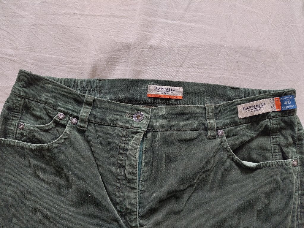 Donkergroene Raphaela jeans maat 40, Overige kleuren, Ophalen of Verzenden, W30 - W32 (confectie 38/40), Gedragen