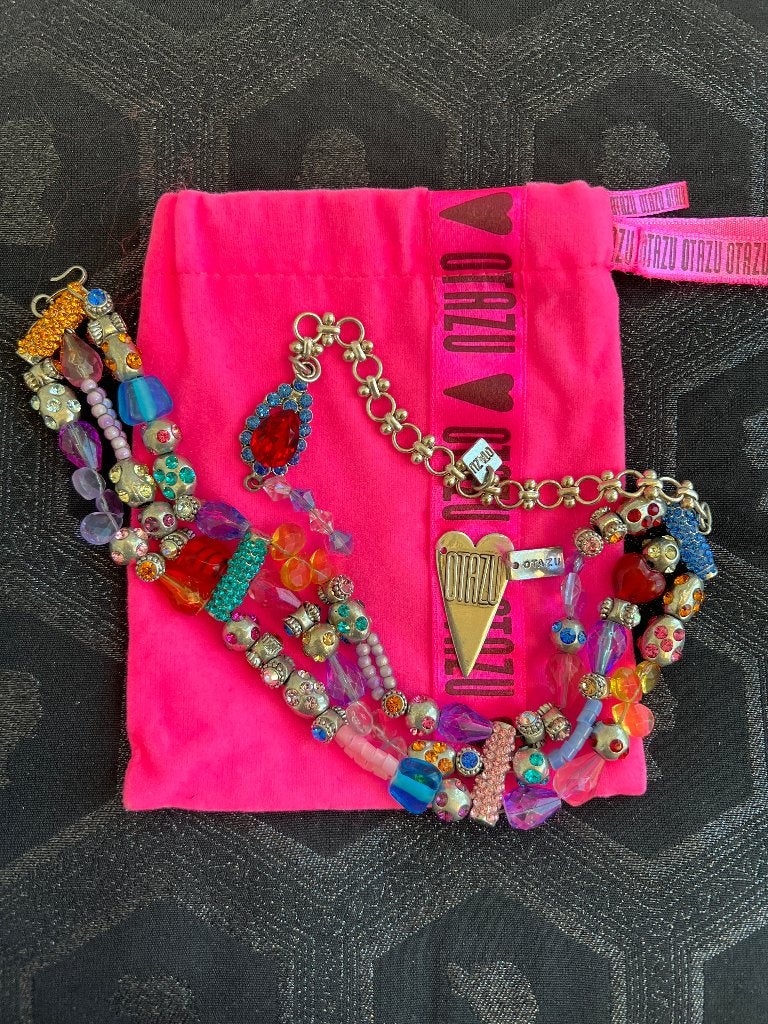 OTAZU chokerketting zeeblauw lila kleur EYECATCHING, Sieraden, Tassen en Uiterlijk, Kettingen, Overige materialen, Verzenden, Zo goed als nieuw