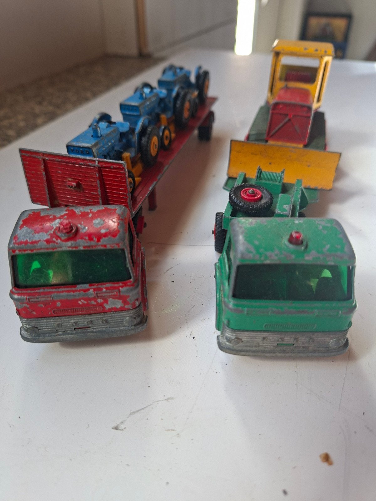 vintage  matchbox lesney dieplader met tractoren en buldozer, Antiek en Kunst, Antiek | Speelgoed, Ophalen of Verzenden