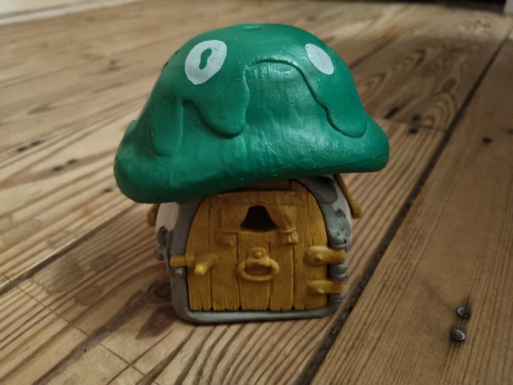 Leuke vintage schleich Smurfen paddenstoel huisje decoratie, Ophalen of Verzenden, Gebruikt
