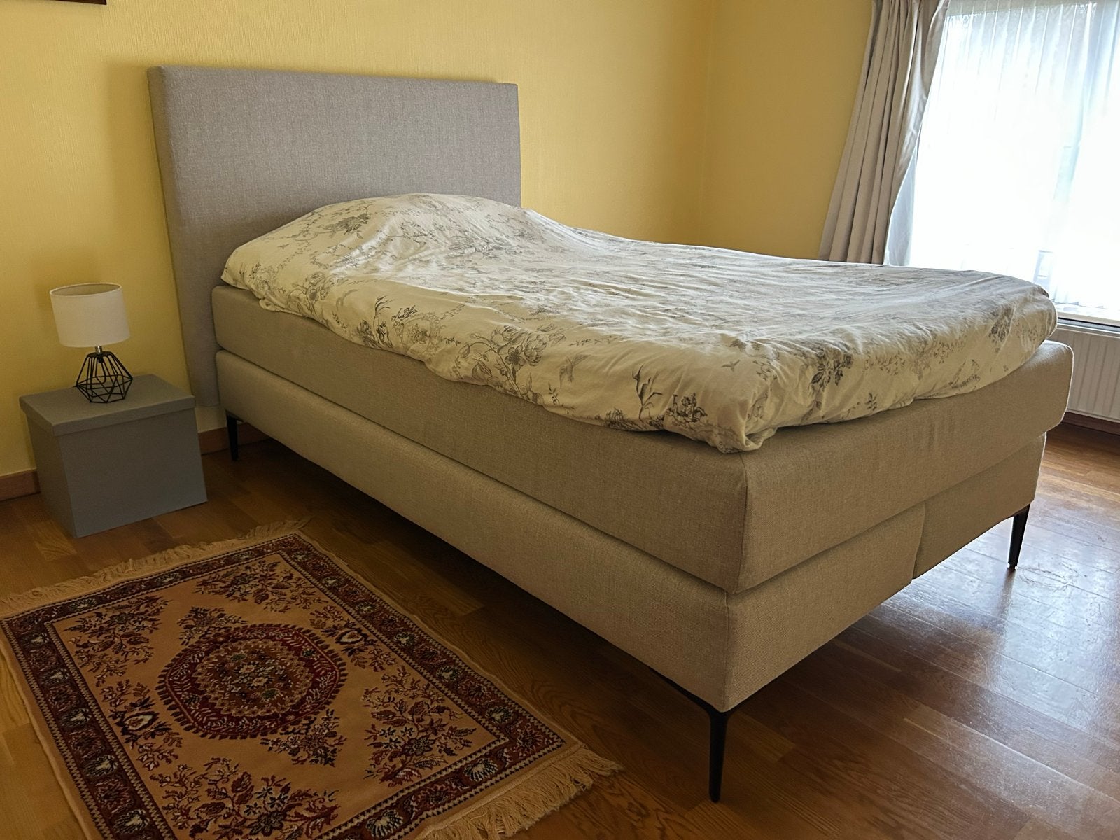 Zo goed als nieuw eenpersoons boxspringbed l beige, Ophalen, Eenpersoons, Beige, Zo goed als nieuw