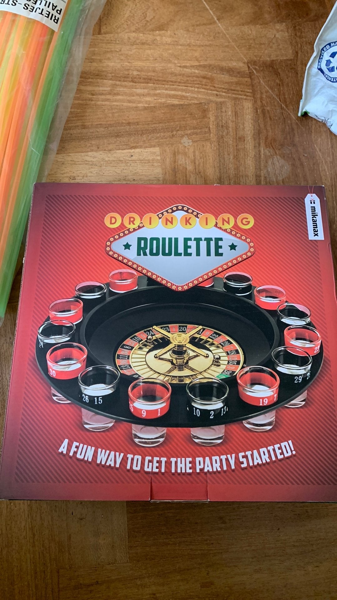 Drinking roulette. Sinterklaasspel, Ophalen, Nieuw, Overige typen, Overige