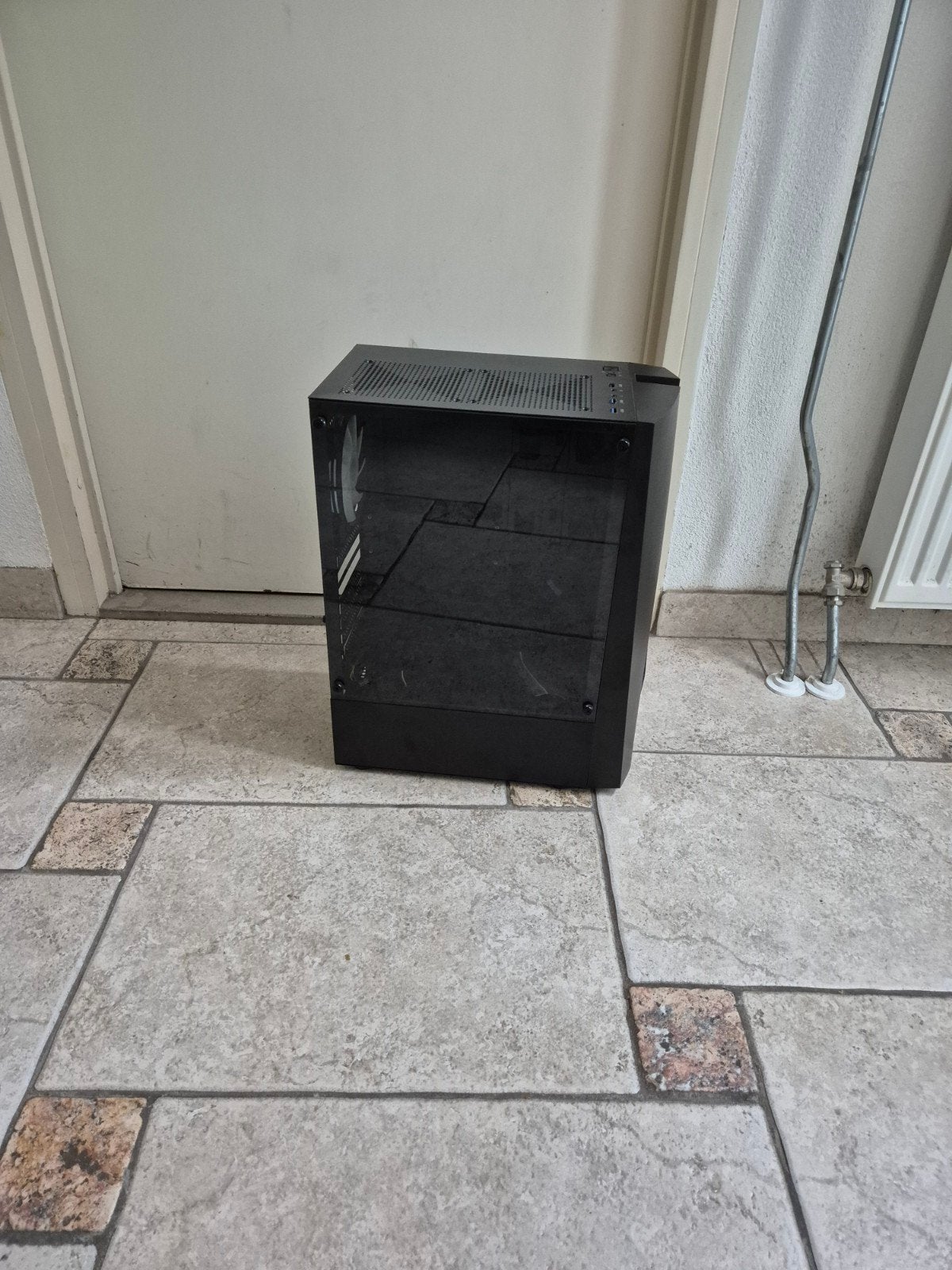 PC Behuizing Zwart, Computers en Software, Computerbehuizingen, Ophalen of Verzenden