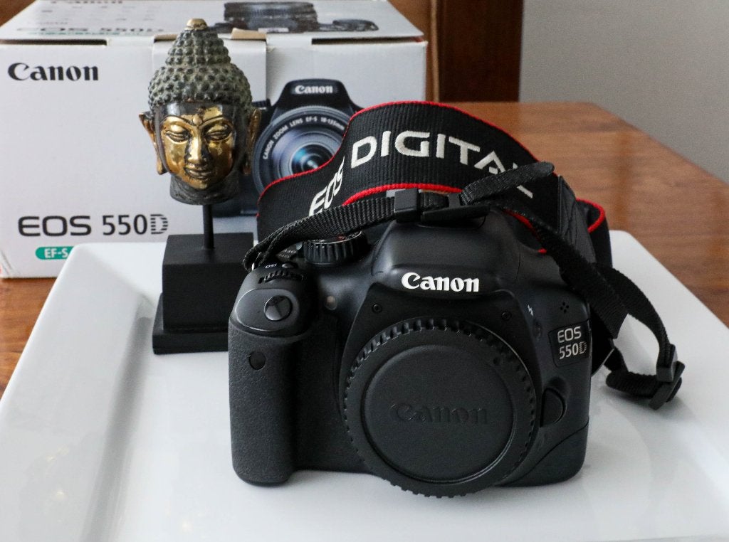 Canon EOS 550D in uitstekende staat, Audio, Tv en Foto, Accu, Spiegelreflex, Canon, Zo goed als nieuw