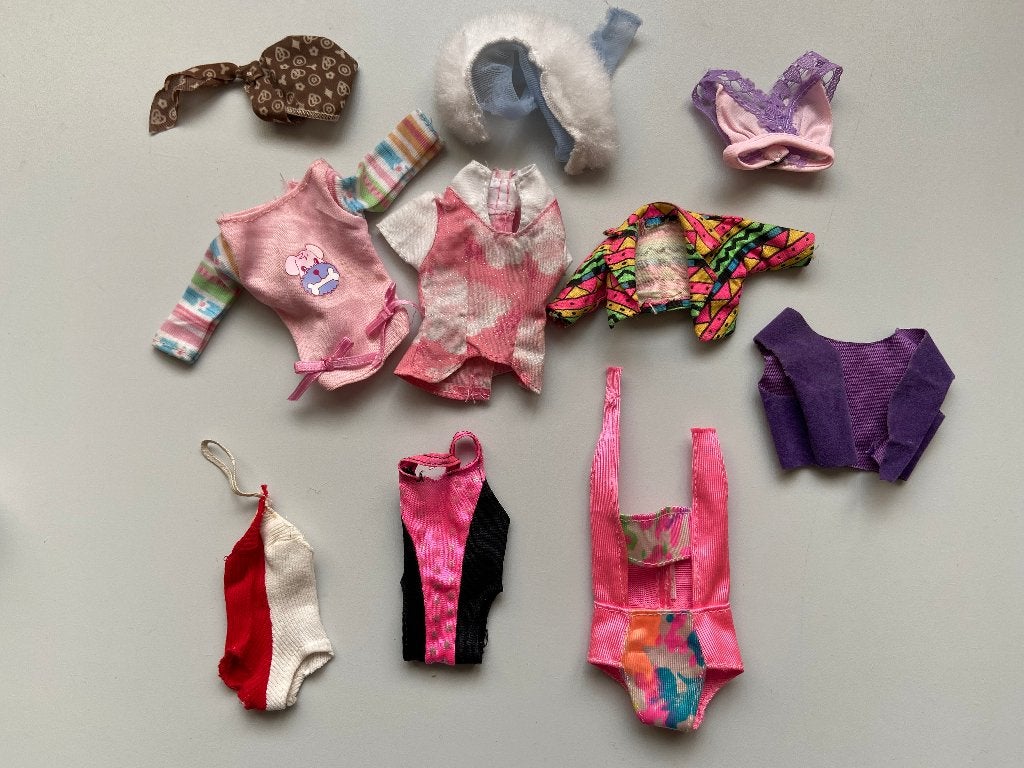 Fashion Doll Pop Barbie Fleur  Kleding, Ophalen of Verzenden, Gebruikt, Barbie