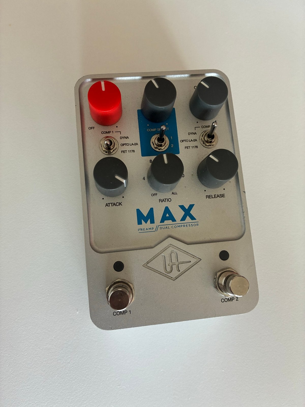 Universal Audio MAX Preamp/Dual Compressor pedaal, Ophalen of Verzenden, Zo goed als nieuw, Compressor