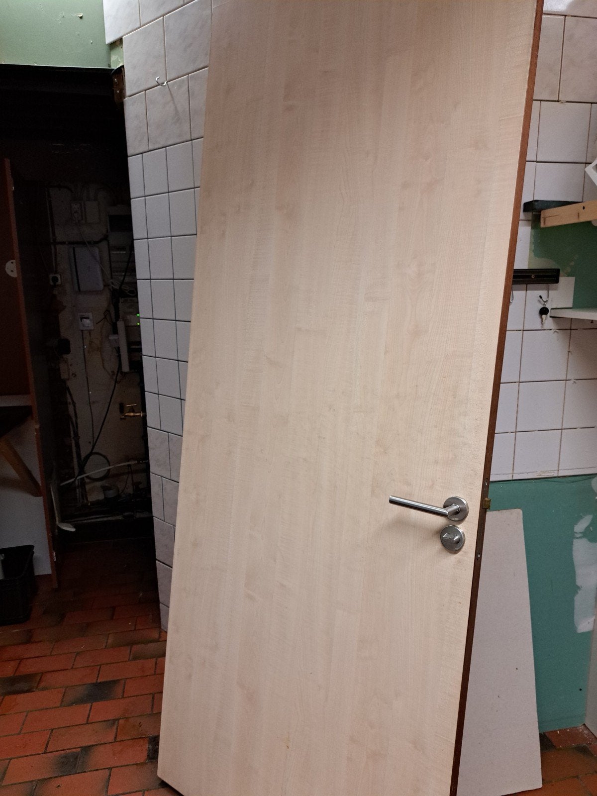 2 massieve deuren incl hang en sluutwerk, Doe-het-zelf en Verbouw, Ophalen, Zo goed als nieuw, Binnendeur, 200 tot 215 cm