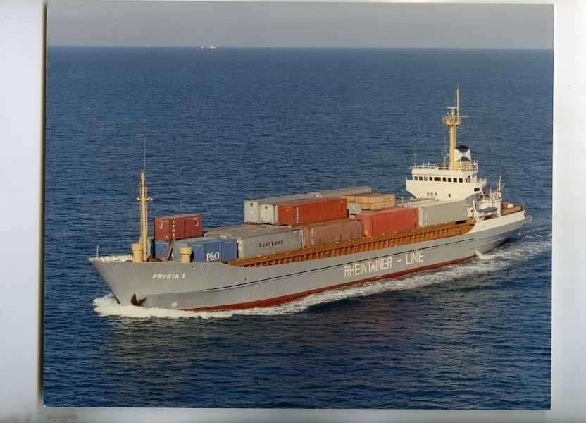 scheepvaart-foto-frisia I, Ophalen of Verzenden, Zo goed als nieuw, Motorboot, Boek of Tijdschrift