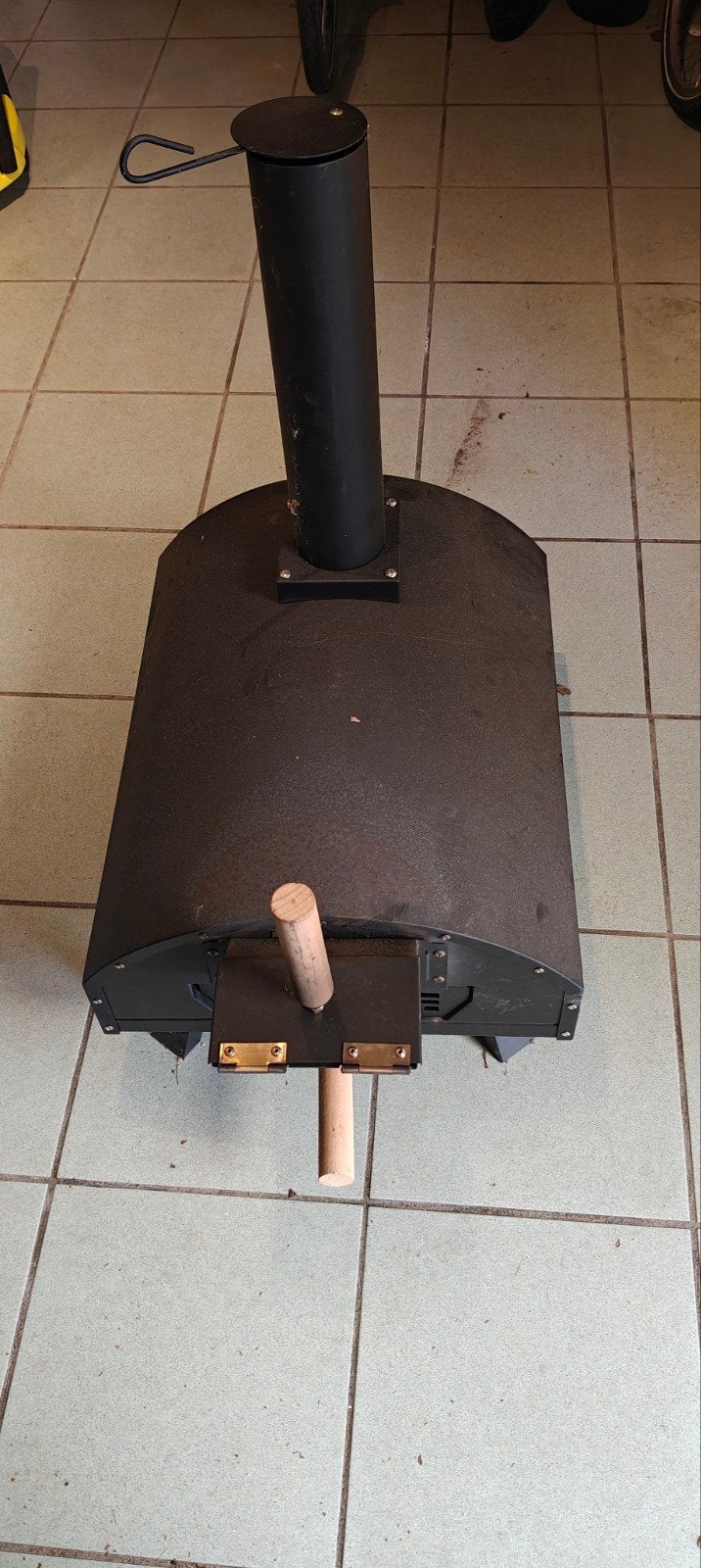 Houtgestookte pizzaoven met afneembare schoorsteen, Ophalen, Gebruikt, Onbekend