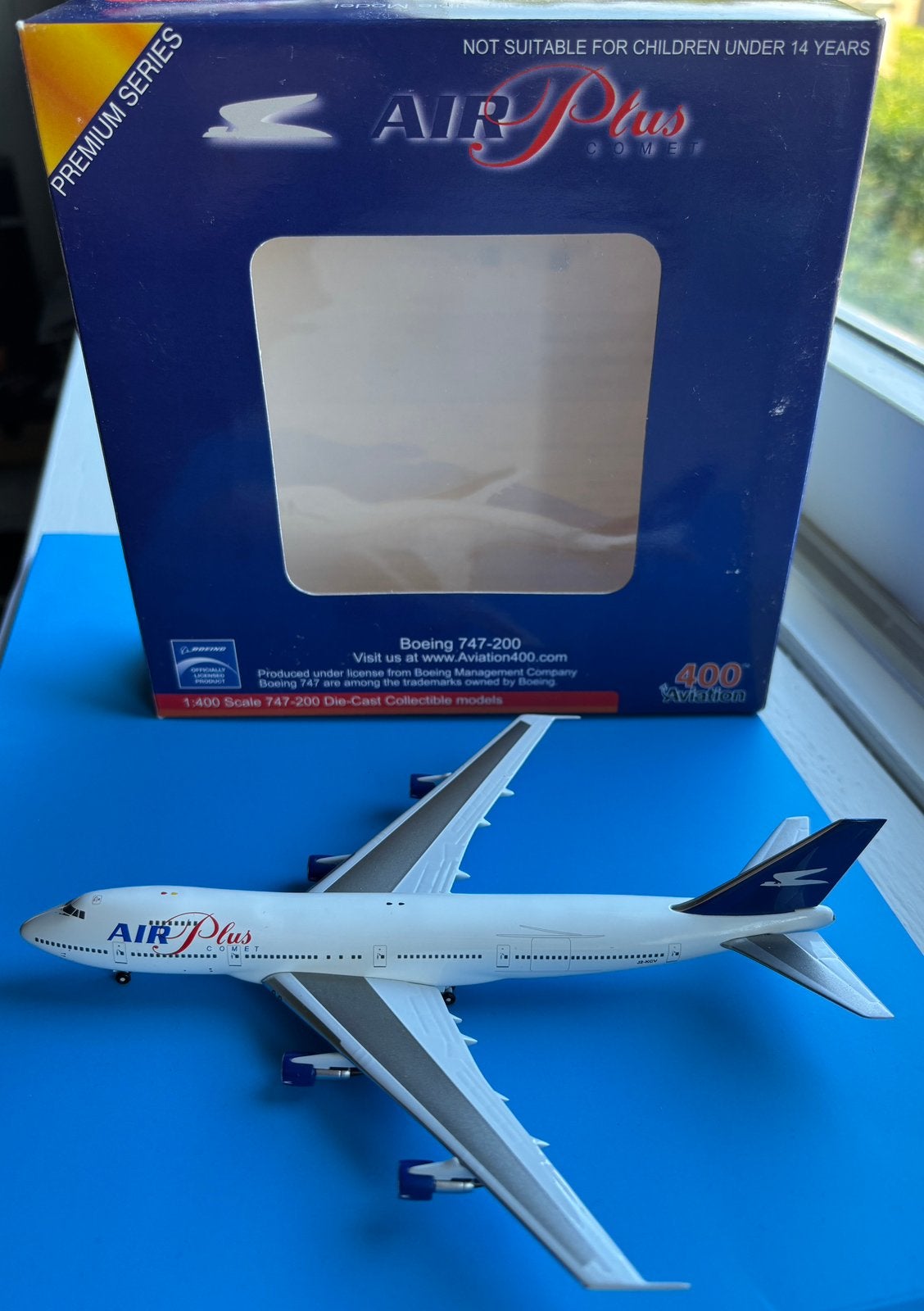 Air Plus Comet Boeing 747-200 1:400, Verzenden, Zo goed als nieuw, Schaalmodel