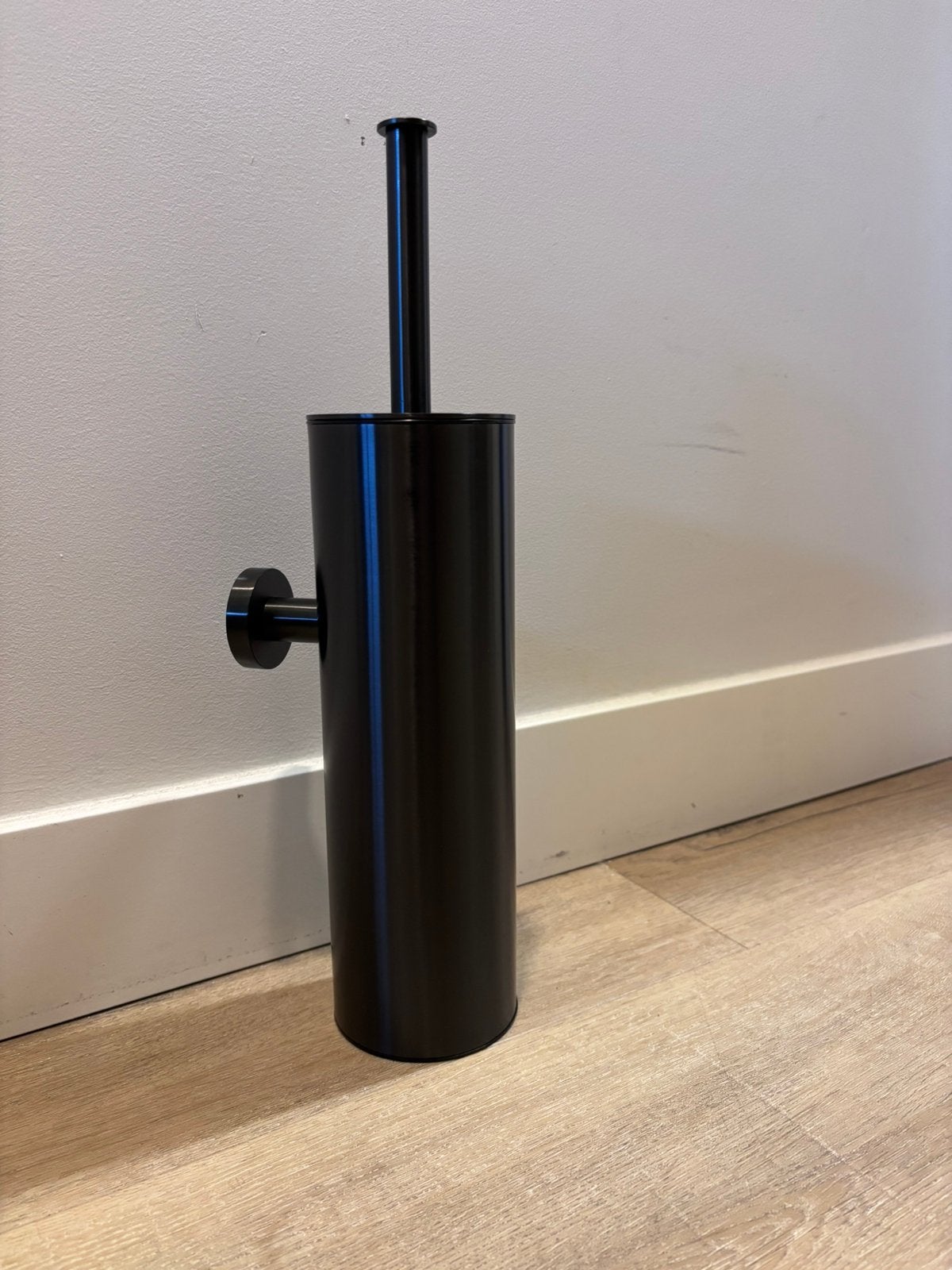Hotbath toiletborstel MBP nieuw in doos, Ophalen of Verzenden, Nieuw, Zwart, Toilet-accessoire