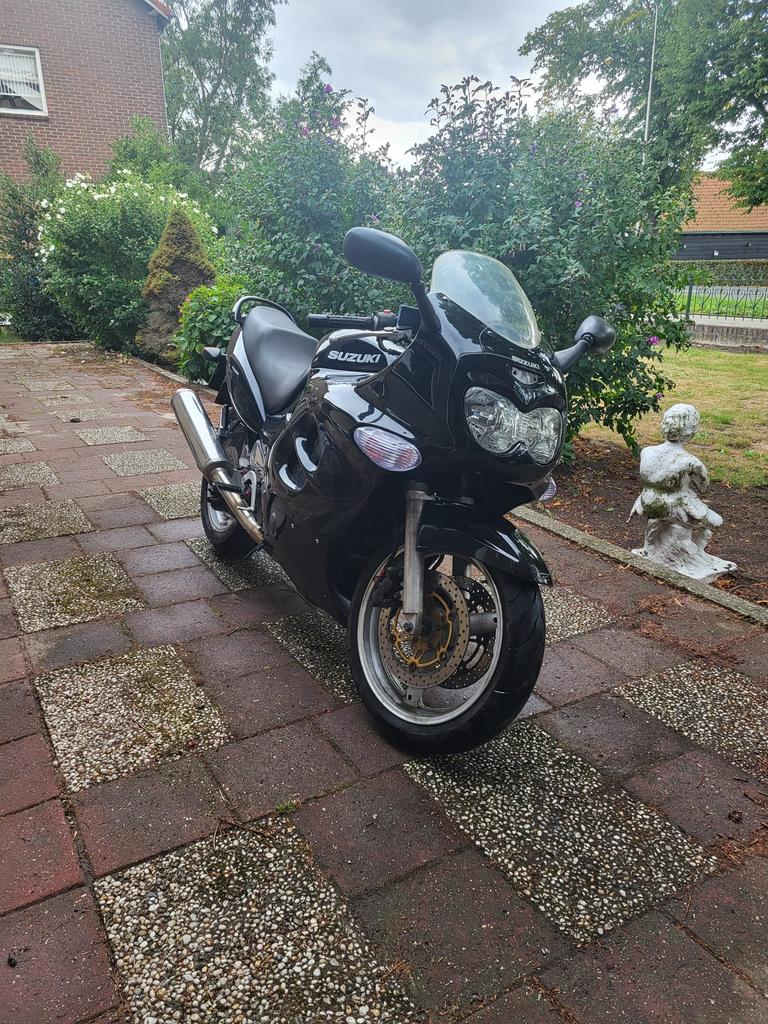 Suzuki gsx600f, Ophalen