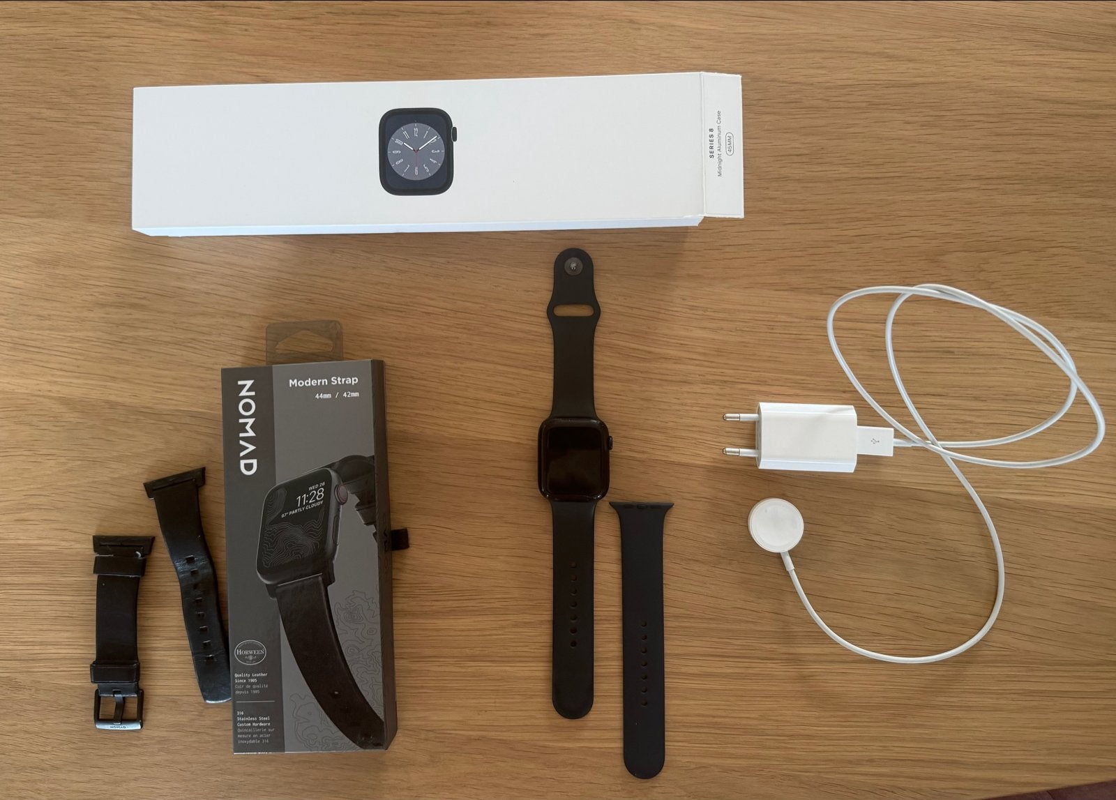 Apple Watch Series 8 45mm + accessoires, Gebruikt, Hartslag, Zwart, IOS