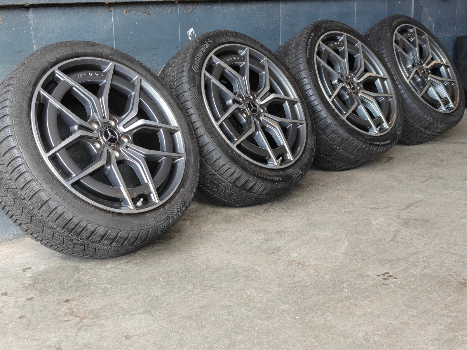 19" Originele Mercedes E Klasse W213 Winterset AMG, 19 inch, Info@mercedes-benz.nl, 3439LD, Banden en Velgen