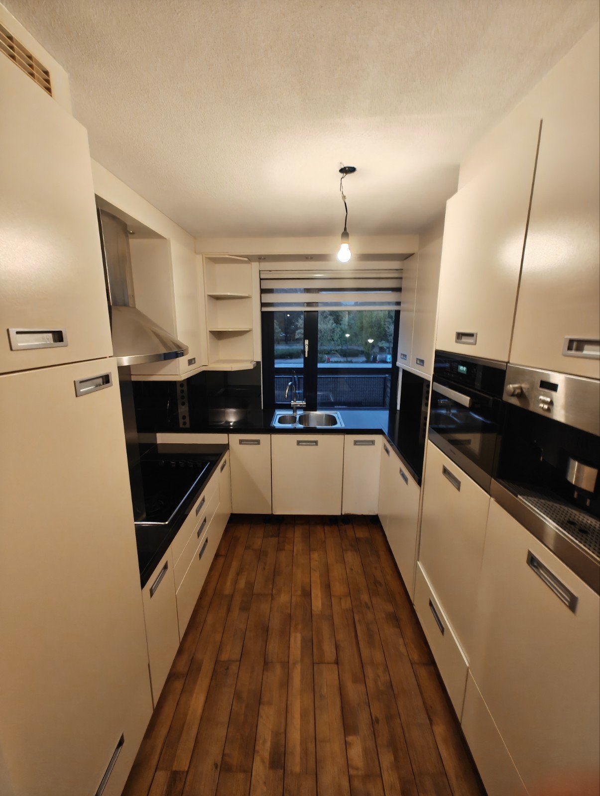 Complete keuken met inbouwapparatuur, Ophalen, Gebruikt, Crème, U-keuken