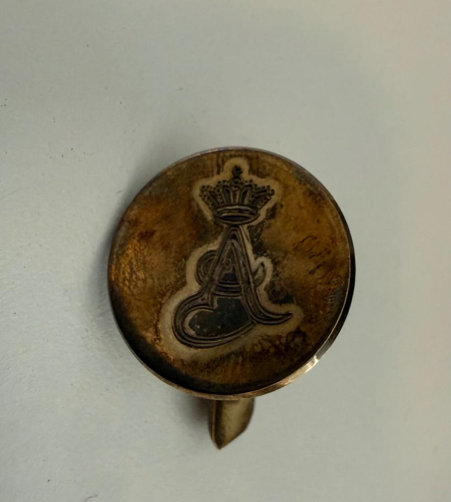 Gouden manchetknopen Huzaren Prins Alexander, Ophalen of Verzenden, Landmacht, Nederland, Overige typen