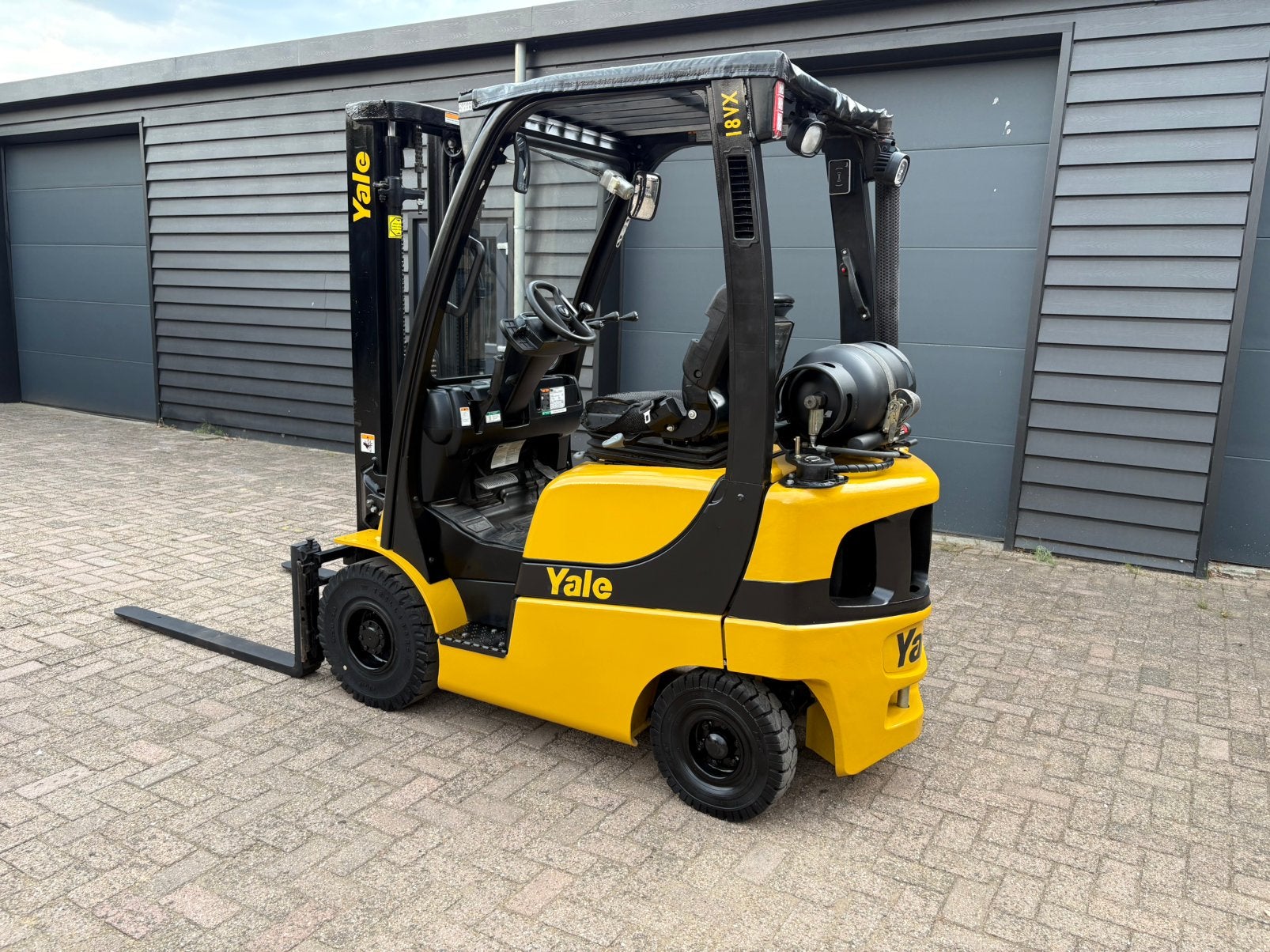 Yale GLP18VX Heftruck/Triplomast/2017, 1000 tot 2000 kg, Ophalen of Verzenden, LPG, Heftruck
