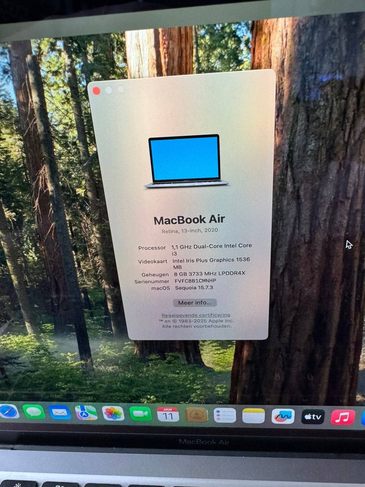Foto 13 van MacBook Air retina 13 inch 2020 zgan 256gb 259 oplaad cycli