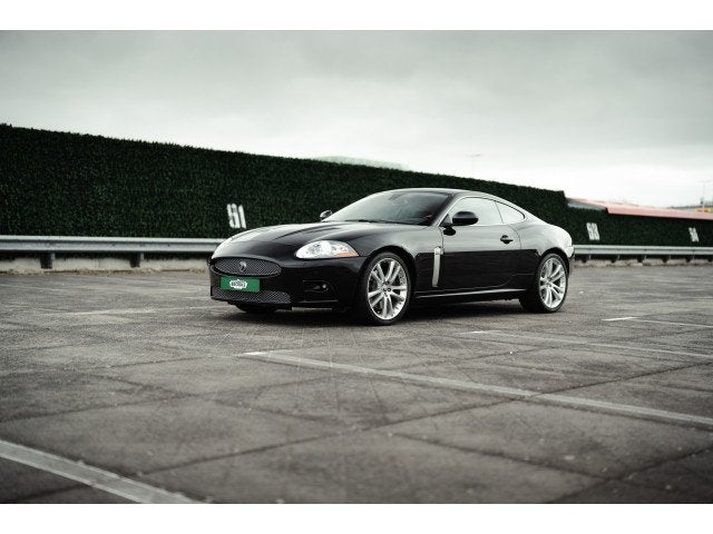 Jaguar XKR 4.2 V8 Coupé, Achterwielaandrijving, Gebruikt, Overige carrosserieën, Zwart