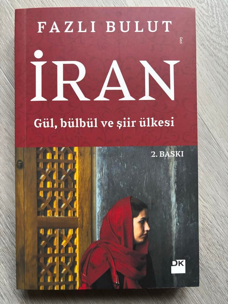 Boek Iran: Gül, bülbül ve şiir ülkesi door Fazli Bulut, Ophalen of Verzenden, Gelezen, Europa overig
