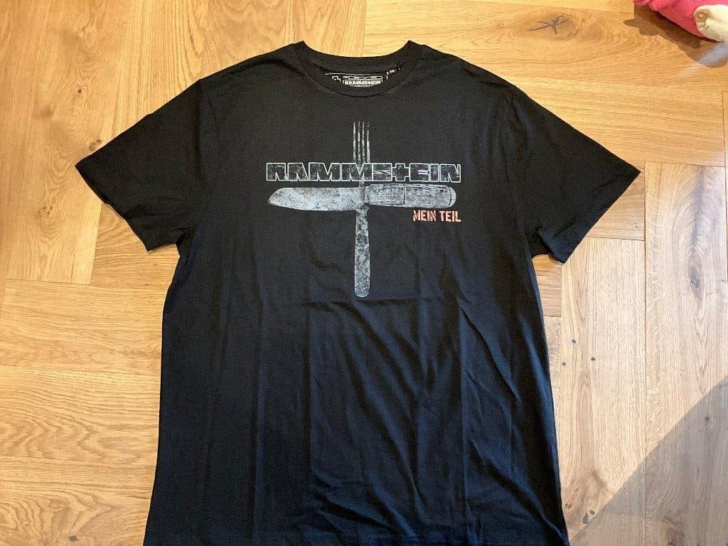 T-shirt zwart van Rammstein - Mein Teil, Nieuw, Ophalen of Verzenden, T-shirt zwart van Rammstein - Mein Teil, Kleding