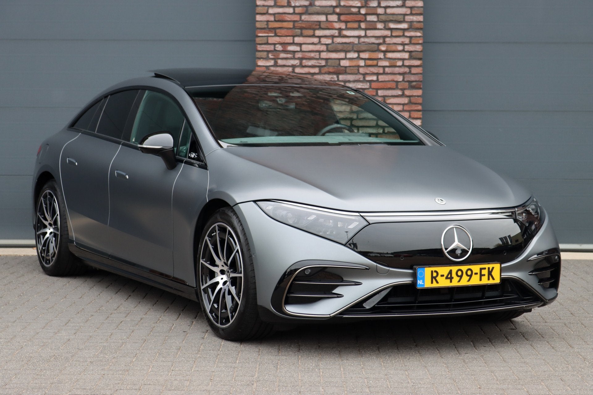 Mercedes-Benz EQS 450+ AMG Line Premium 108 kWh | Luchtverin, Auto's, Achterwielaandrijving, Gebruikt, 124 €/maand, 4 stoelen