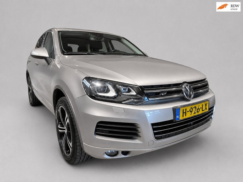 Volkswagen Touareg 3.0 TSI Hybrid High Edition - Panoramadak, Automaat, Euro 5, Gebruikt, Zwart