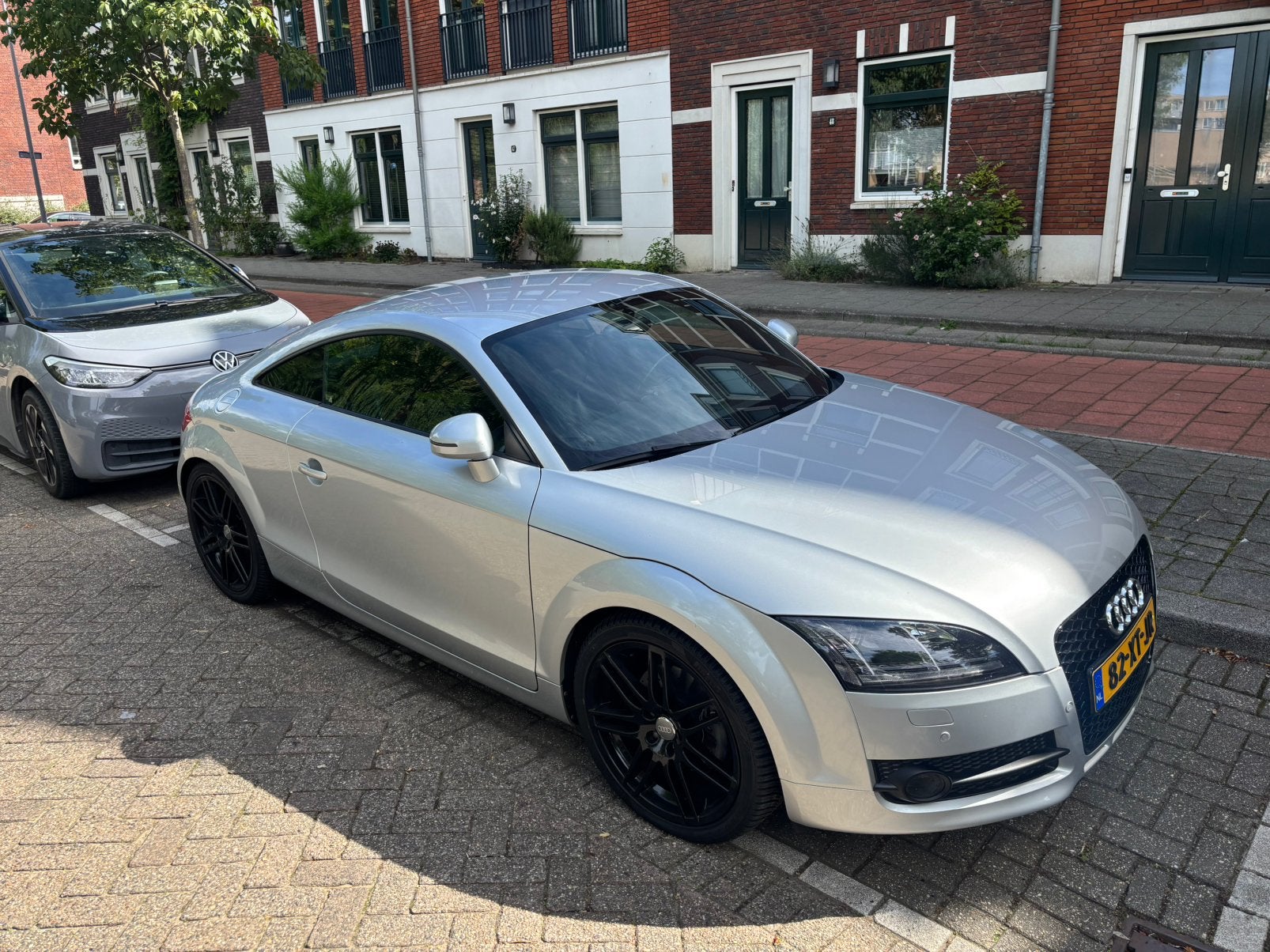 Audi TT 2.0 Tfsi Coupe 147KW AUT 2007 Grijs, TT, 4 cilinders, 1984 cc, 4 stoelen