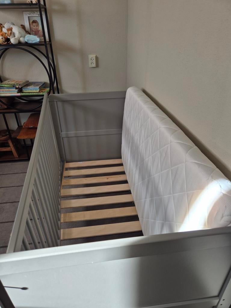 Baby/ peuterbed, Ophalen, 70 tot 85 cm, 140 tot 160 cm, Zo goed als nieuw