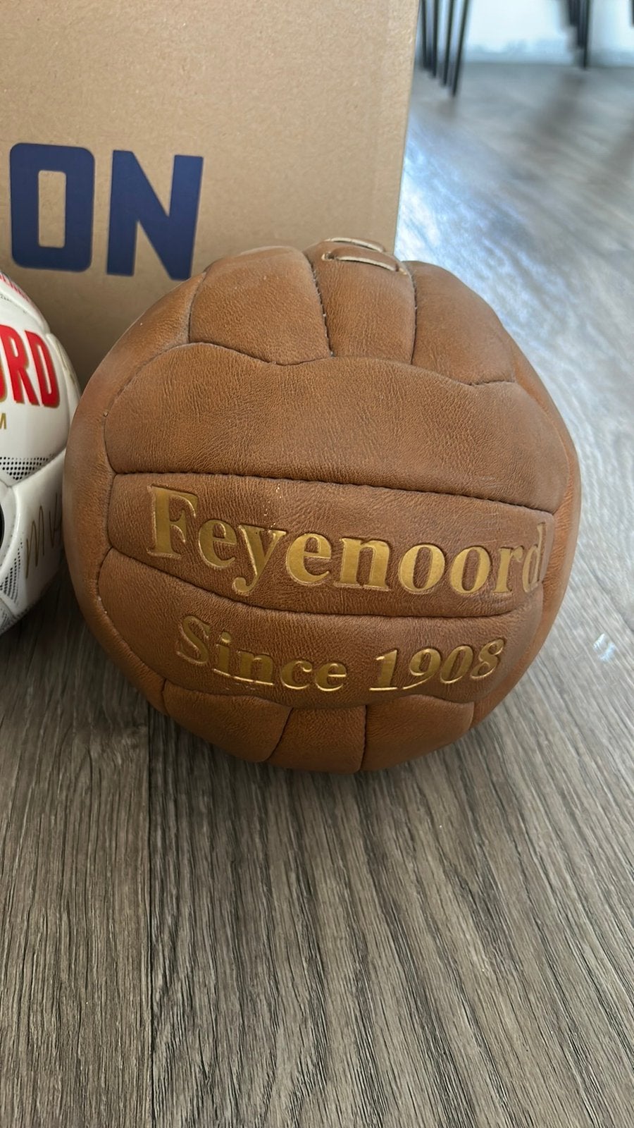 Feyenoord Retro Bal - Bruin Leer, Ophalen of Verzenden, Gebruikt, Bal