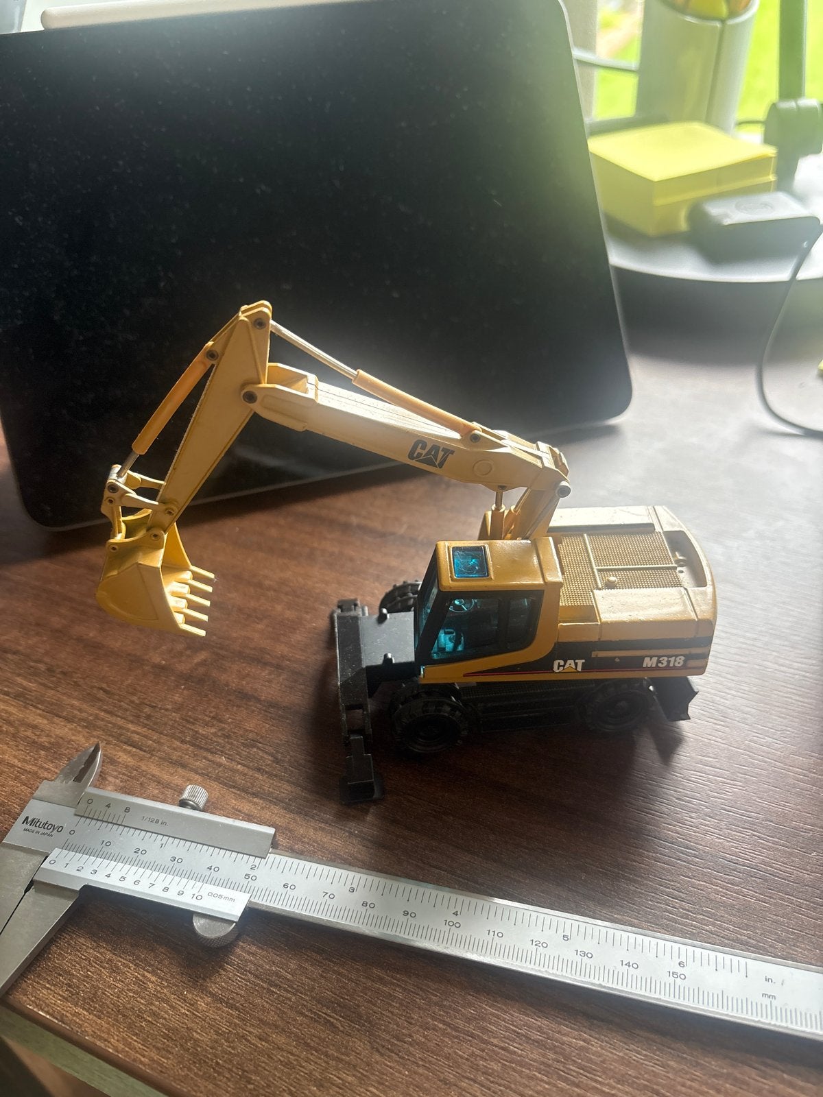 NZG Modelle CAT M318 Graafmachine 1:50, Ophalen of Verzenden, Gebruikt, Hijskraan, Tractor of Landbouw, NZG