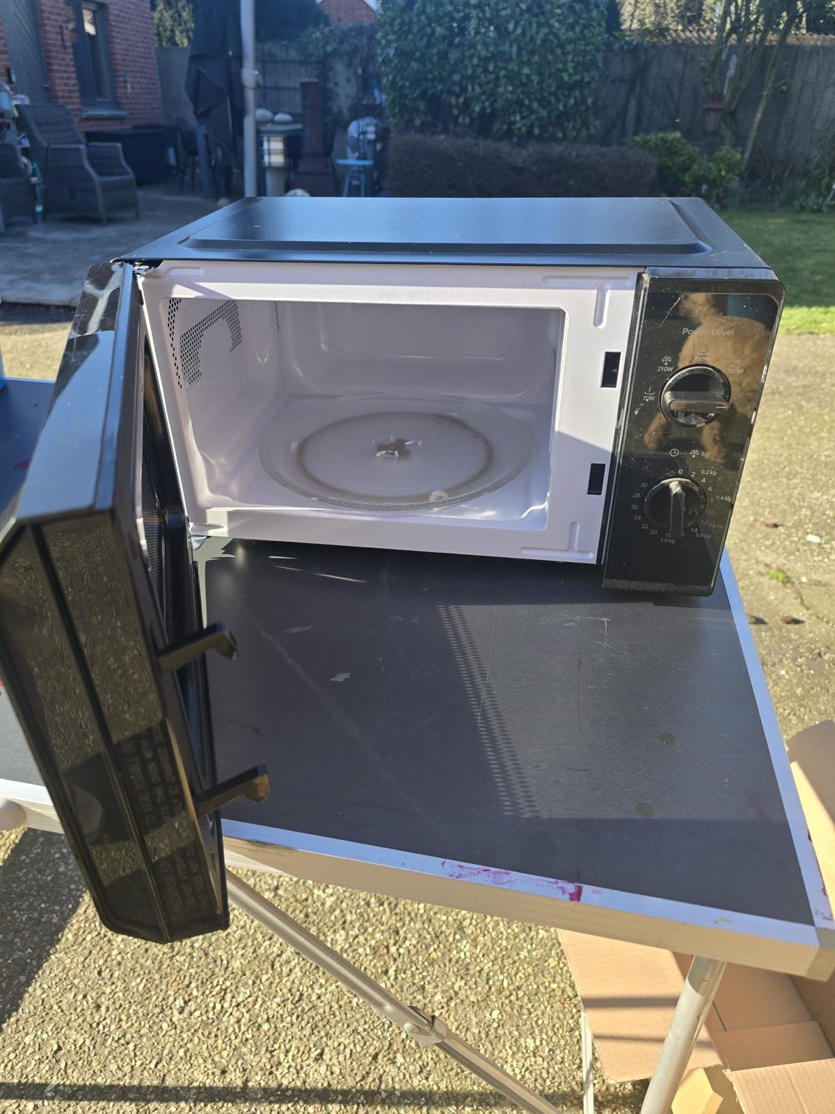Mestic MHO-120 Magnetron - Zwart, 800W, Minder dan 45 cm, Ophalen of Verzenden, Draaiplateau, Vrijstaand