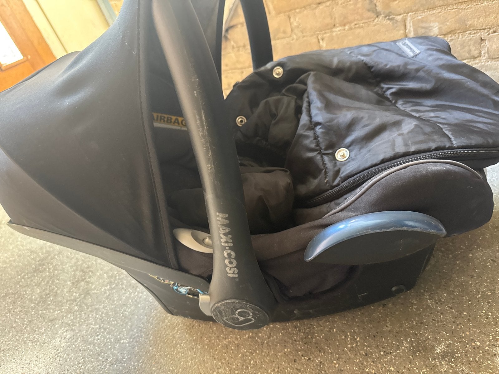 Maxi-Cosi CabrioFix autostoel met voetenzak, Ophalen of Verzenden, 0 t/m 13 kg, Maxi-Cosi, Gebruikt