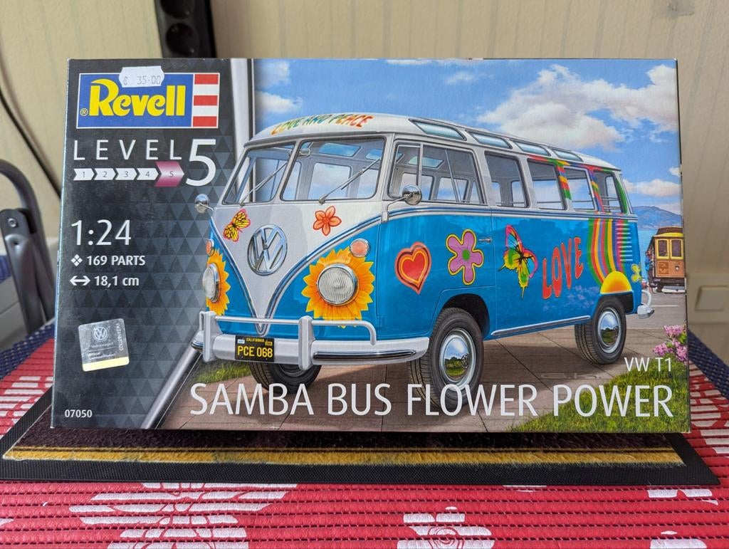 Samba Bus Flower Power, Auto, Revell, Groter dan 1:32, Nieuw