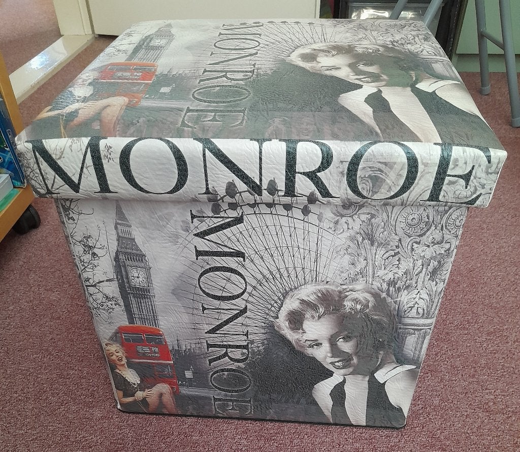 Poef met opbergruimte, Ophalen, Overige materialen, Minder dan 50 cm, Marilyn Monroe