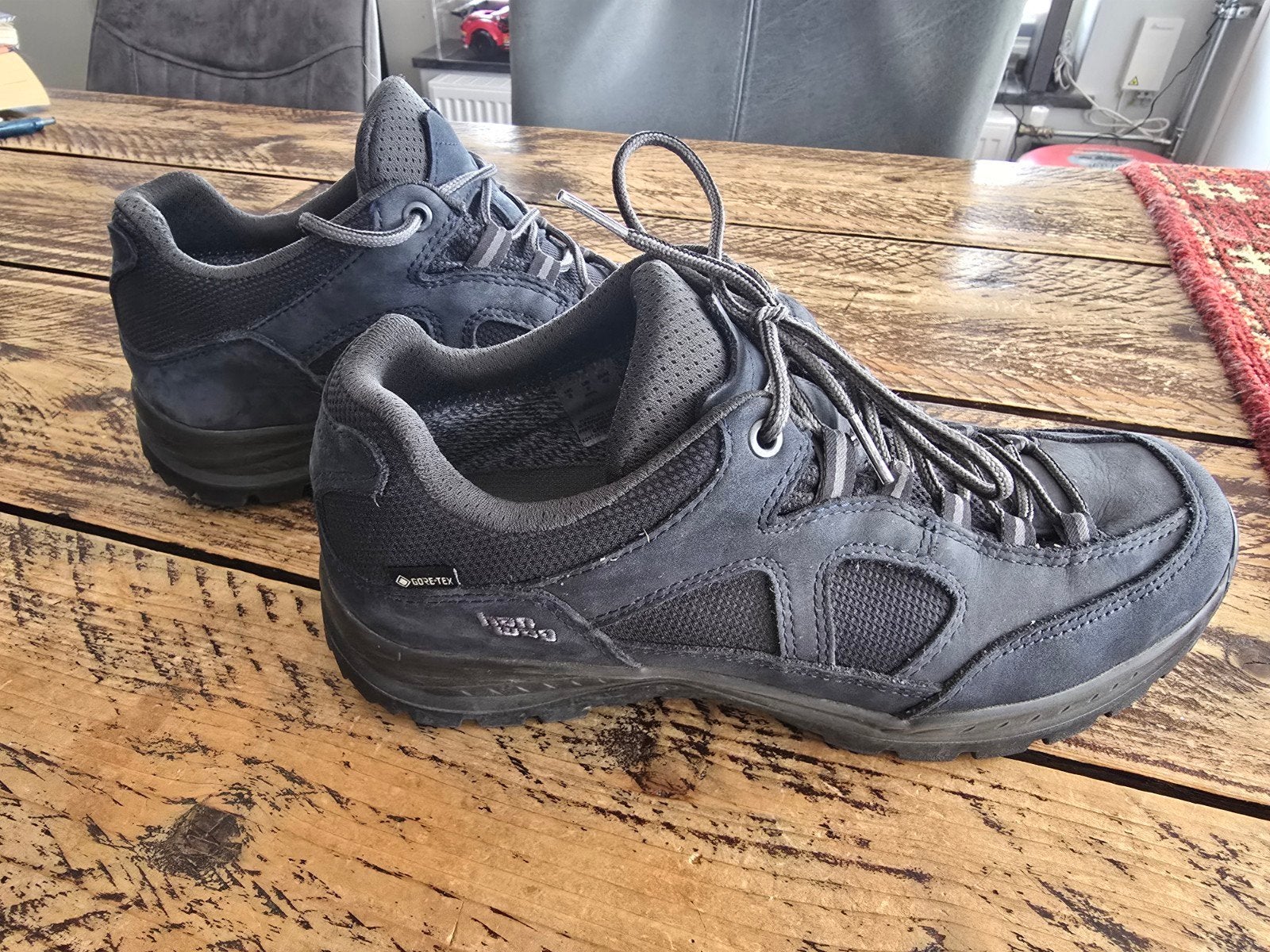 wandelschoenen Hanwag, Gore-tex. Nieuw. 2 x gedragen. maat 4, Sport en Fitness, Bergsport en Wandelen, Ophalen of Verzenden, Zo goed als nieuw