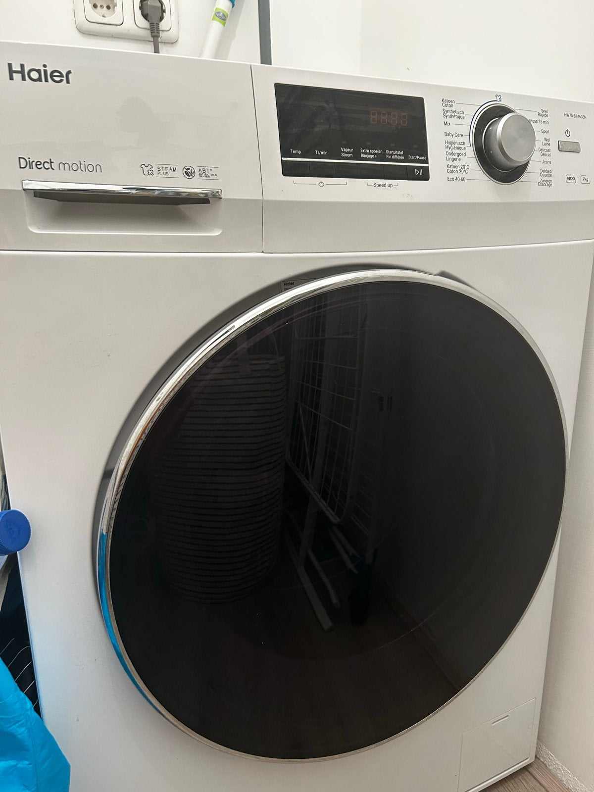 Haier HW70-B14636N Wasmachine - Beschikbaar 26 sept., Ophalen, Gebruikt, Voorlader, 85 tot 90 cm