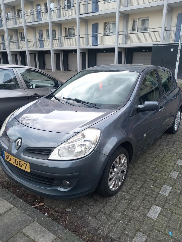 Renault Clio 1.2 16V 55KW 5-DRS E4 2009 Blauw, Auto's, Voorwielaandrijving, 74 pk, 4 cilinders, Blauw