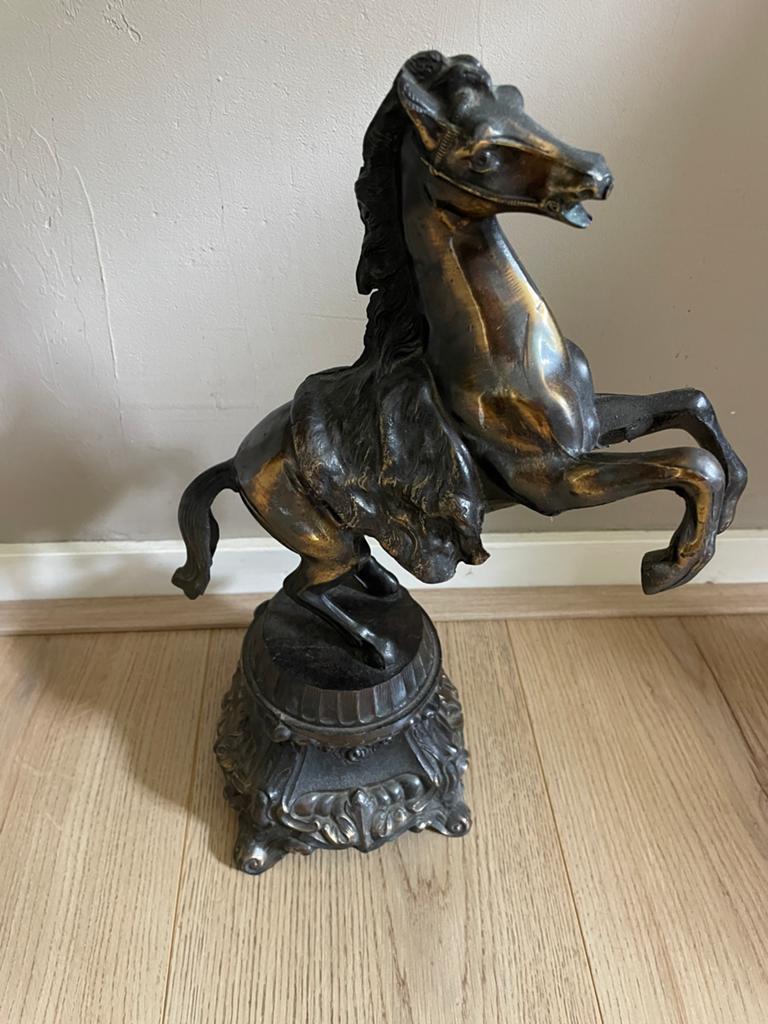 Bronzen Paard op Sokkel - Klassiek Decoratief Beeld, Overige onderwerpen, Ophalen of Verzenden, 20 - 50 cm, Beeld