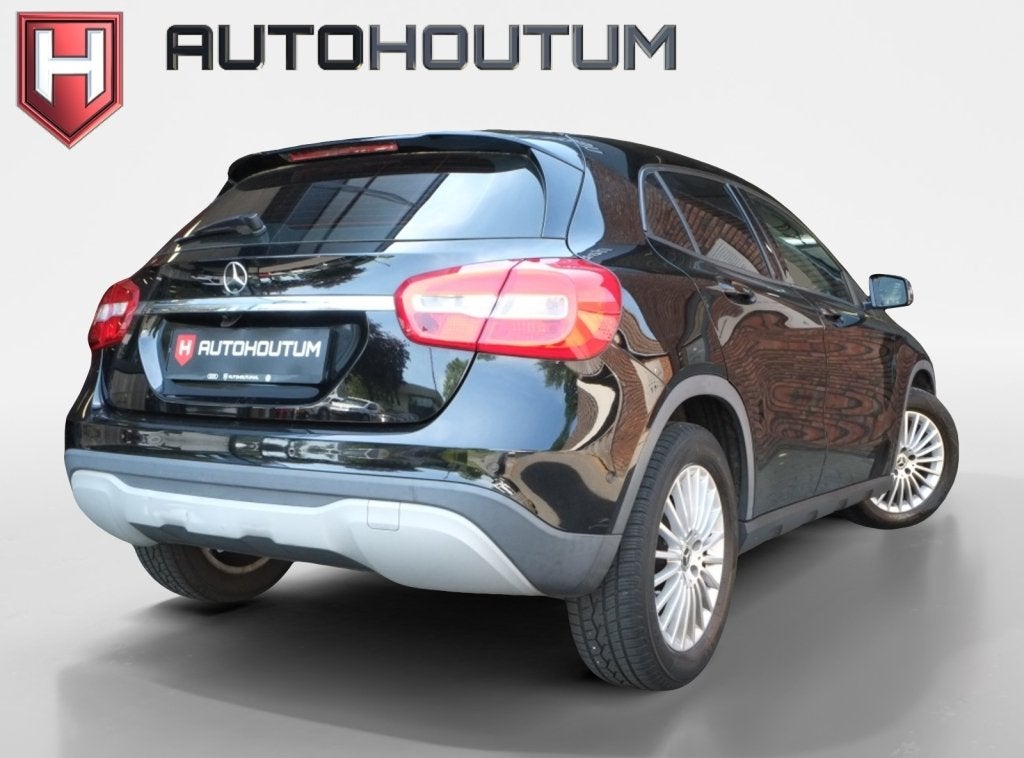 Mercedes-Benz GLA 180 Business Solution | Achteruitrijcamera, Auto's, Mercedes-Benz, 12 maanden, Gebruikt, 4 cilinders, Zwart