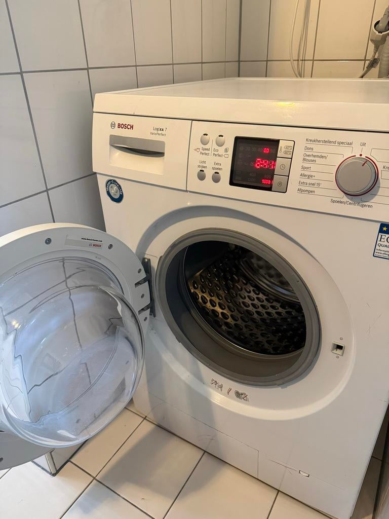 Bosch Logixx 7 VarioPerfect Wasmachine, Witgoed en Apparatuur, Ophalen, 6 tot 8 kg, Gebruikt, 1600 toeren of meer