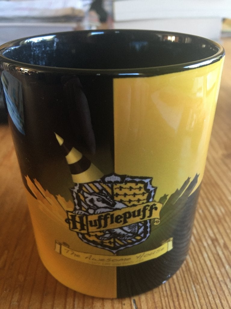 Verzamelen- Mok/beker Hufflepuff - Harry Potter, Ophalen of Verzenden, Nieuw, Gebruiksvoorwerp