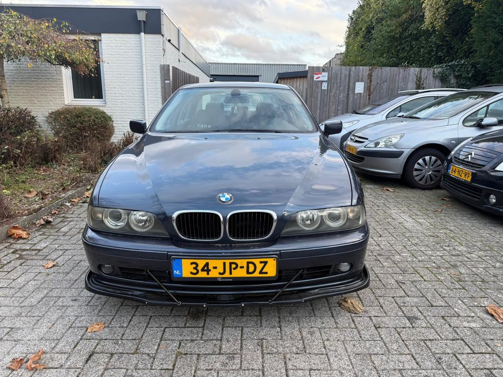 BMW 5-serie 520i Edition, Auto's, Achterwielaandrijving, Gebruikt, Blauw, Bedrijf