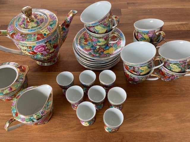 Family rose servies als nieuw, Ophalen