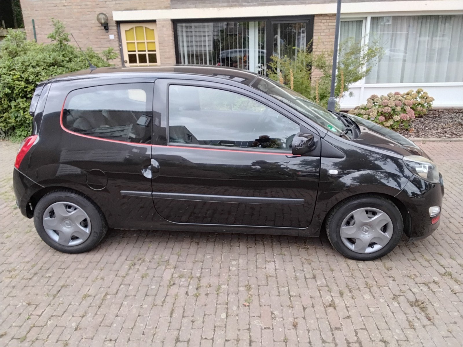 Renault Twingo 1.2 Dynamique met LPG-3., Auto's, Voorwielaandrijving, 877 kg, 74 pk, Zwart