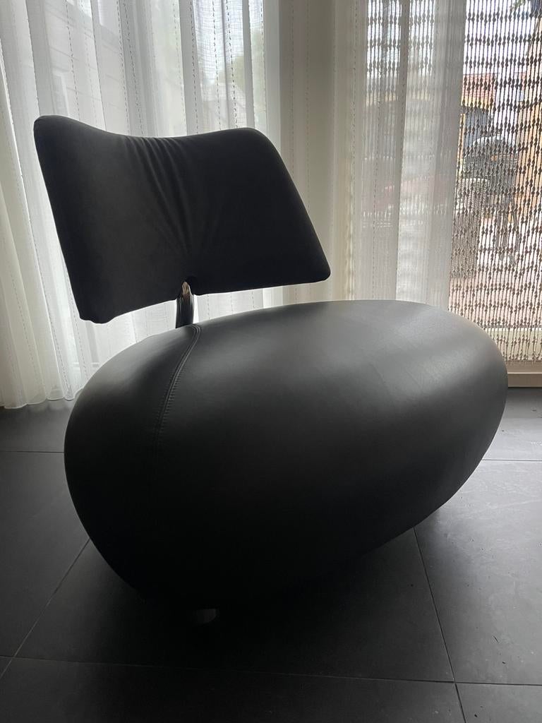 Zeer nette Leolux Pallone ( Senso donkergrijs leer), Huis en Inrichting, Ophalen, Zo goed als nieuw, 75 tot 100 cm, Leer