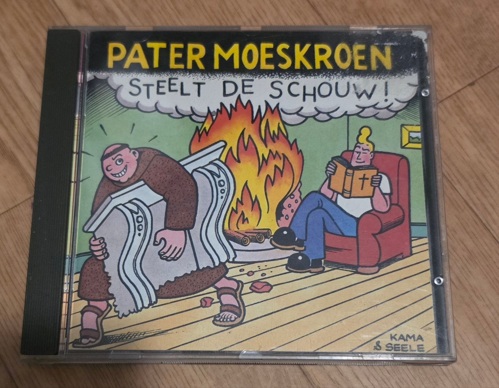 Pater Moeskroen - Steelt De Schouw, Ophalen of Verzenden