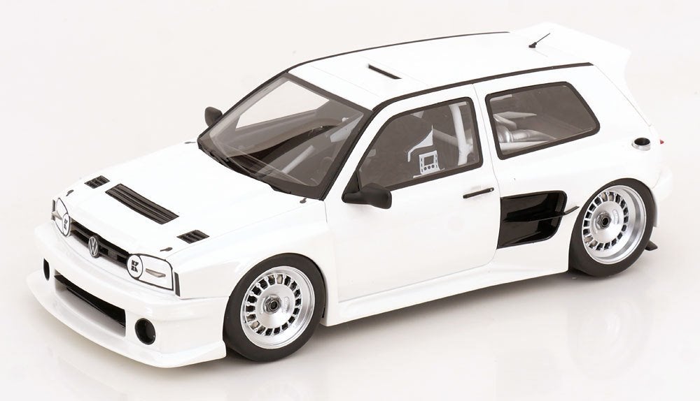 Volkswagen Golf III 2024 "Khyzyl Saleem" Wit 1-18 Ottomobile, Tschuiten@hotmail.com, OttOMobile, Auto, Frankrijk