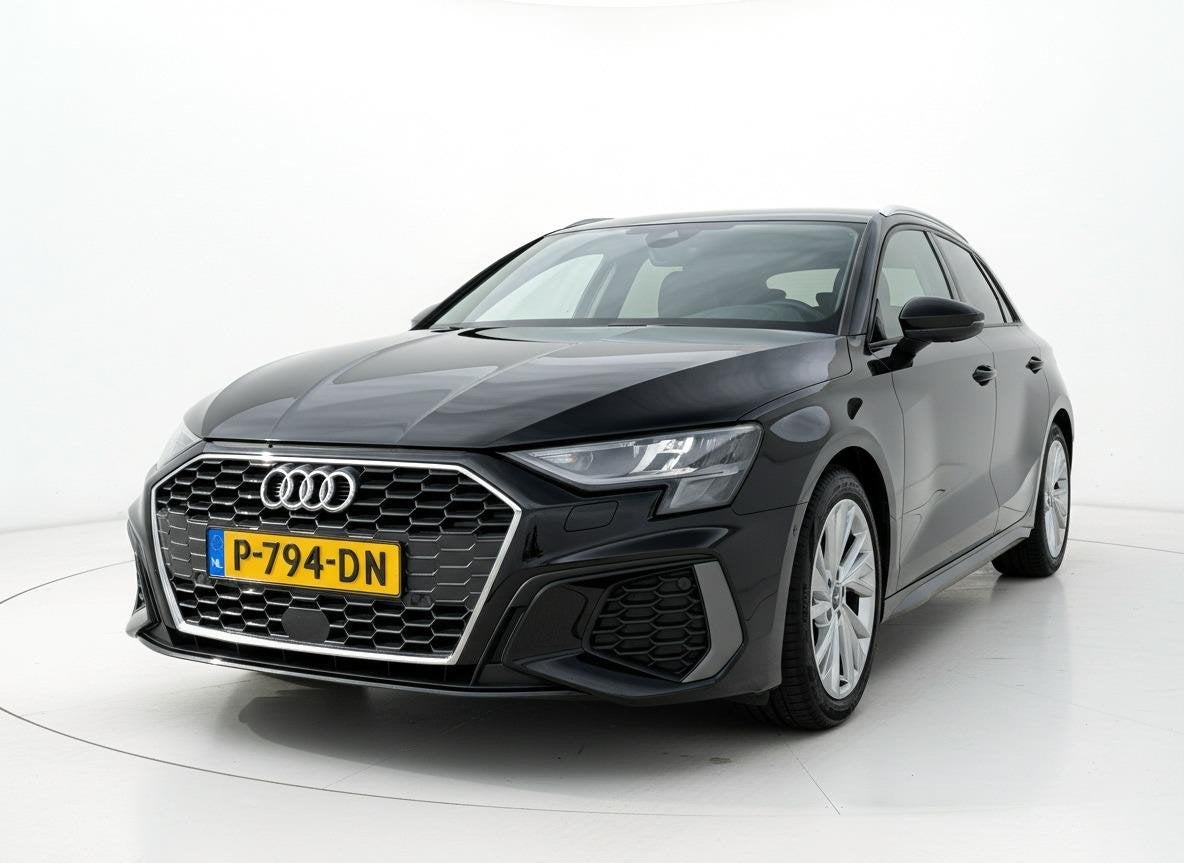 Audi A3 Sportback 35 TFSI Business edition S-LINE - TREKHAAK, Stof, 4 cilinders, Zwart, Bedrijf